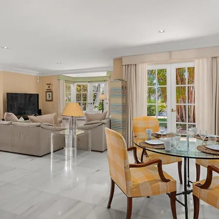 Karat Villa Elegance Los Cristianos (Tenerife)
